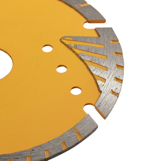 DIAMOND SAW BLADE-TRIANGLE TURBO