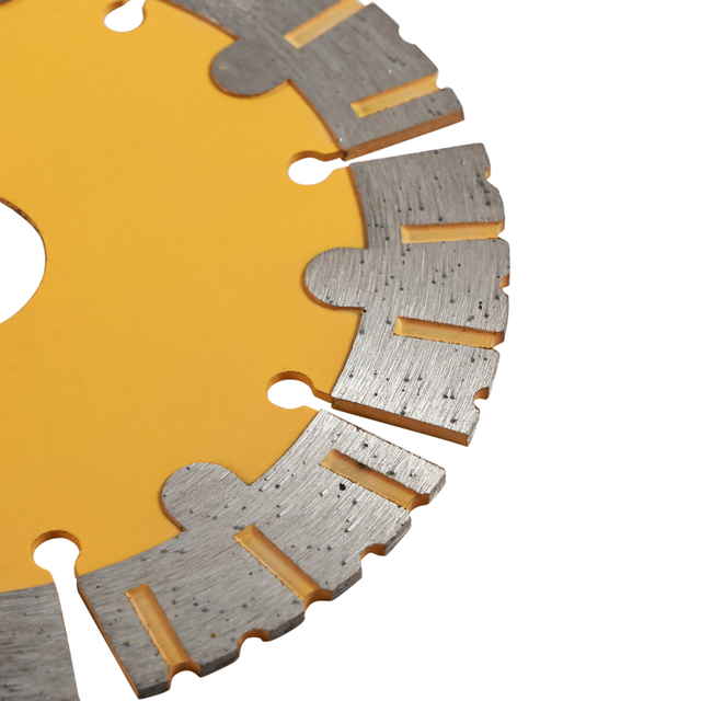 DIAMOND SAW BLADE-BIG SEGMENT C